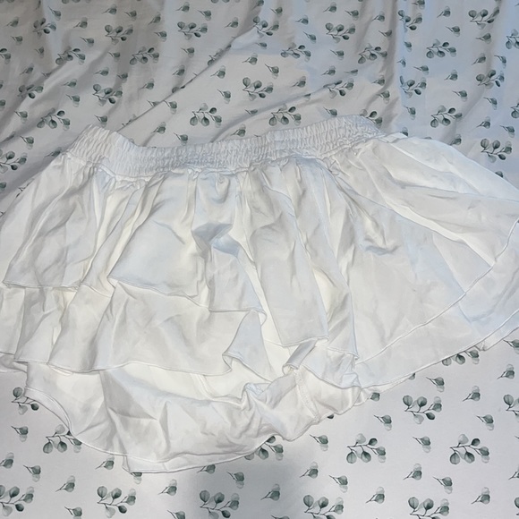 Free people ruffle shorts - Picture 3 of 3